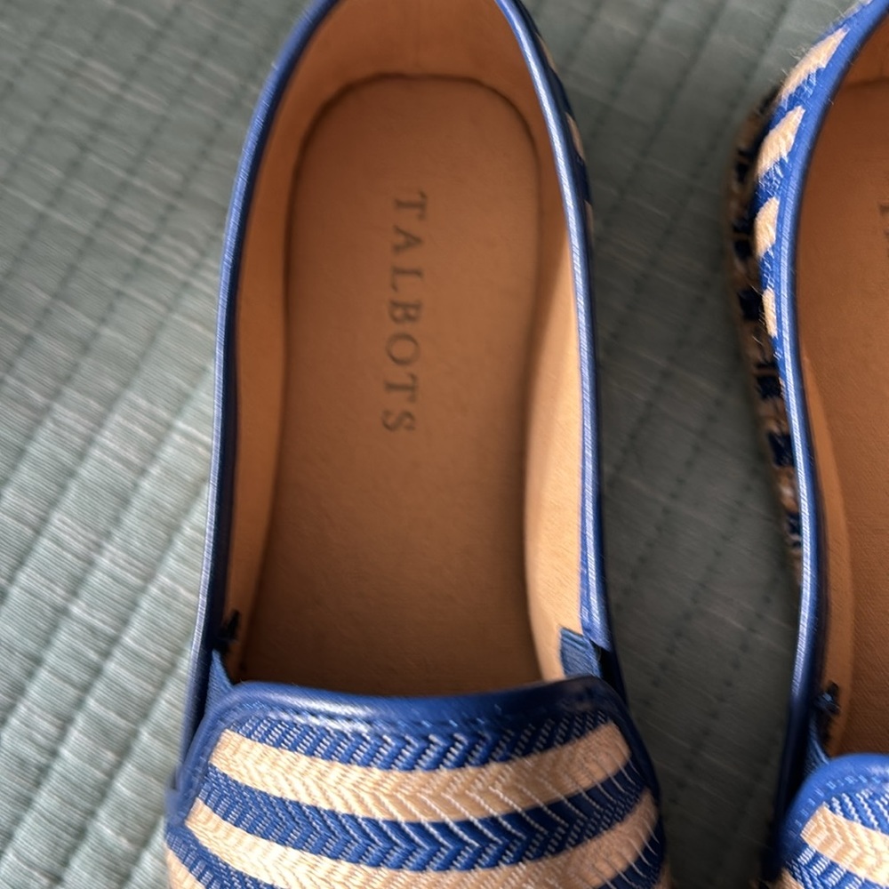 Espadrilles - Picture 3 of 4